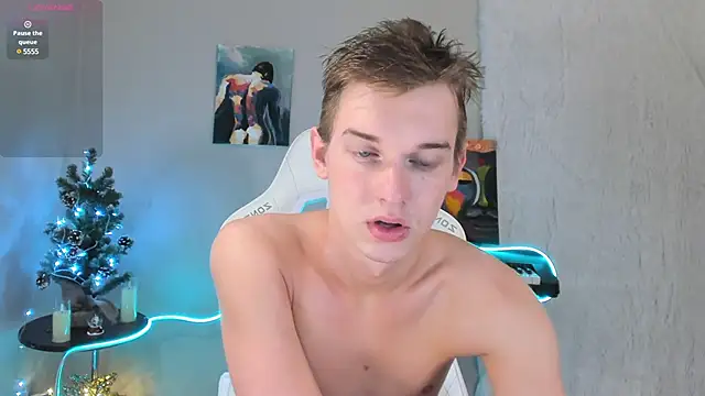 4ever dude online show from 12-25-24, 03:18