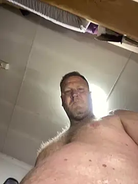 sexycouple109 online show from 04-12-26, 06:46