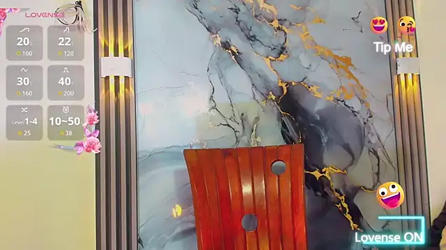 khiara moretti online show from 03-09-26, 07:29