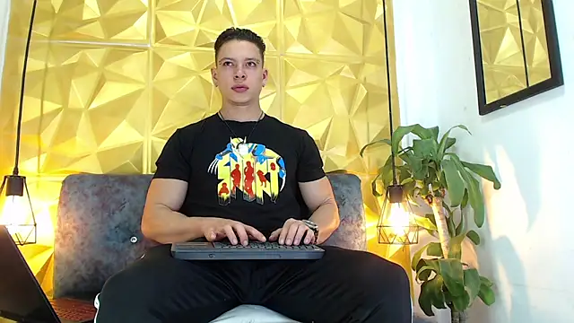 Snapshot of Baxter_Dex chatting on 12-13-24, 03:49 Baxter Dex online show from 12-13-24, 03:49