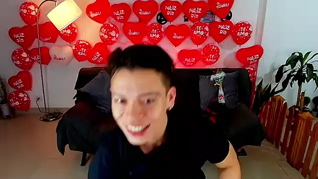 Snapshot of Baxter_Dex chatting on 02-15-25, 05:19 Baxter Dex online show from 02-15-25, 05:19