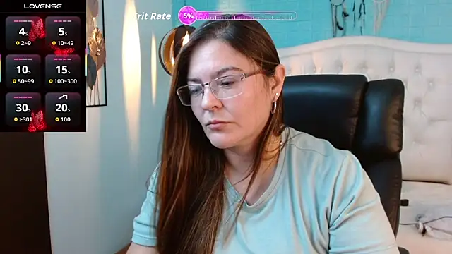 MsJossie online show from 09-24-25, 03:21