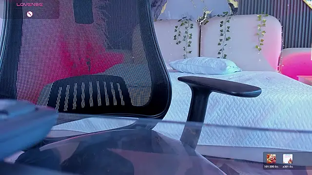 Agathaargent  online show from 03-08-26, 02:10