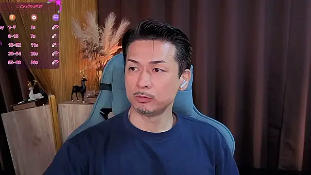 HARU-outdoor-x online show from 10-15-25, 01:55