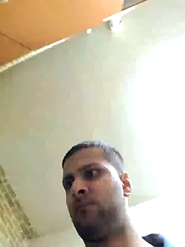 Snapshot of Fucklover011 chatting on 09-13-25, 11:43 Fucklover011 online show from 09-13-25, 11:43