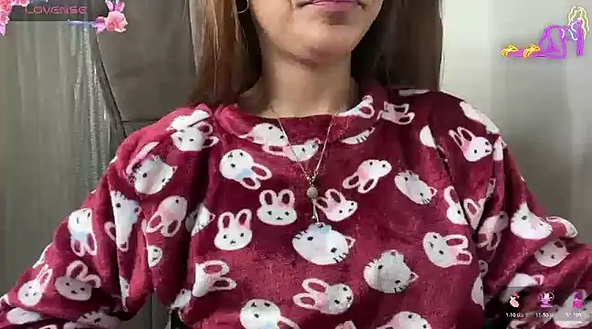 Royal girl 1 online show from 12-18-24, 05:52