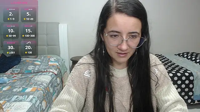 Snapshot of Dayanna_Smitt chatting on 11-02-25, 02:14 Dayanna Smitt online show from 11-02-25, 02:14