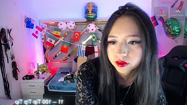 Snapshot of Moon_Water__ chatting on 06-24-26, 10:47 Moon Water online show from 06-24-26, 10:47