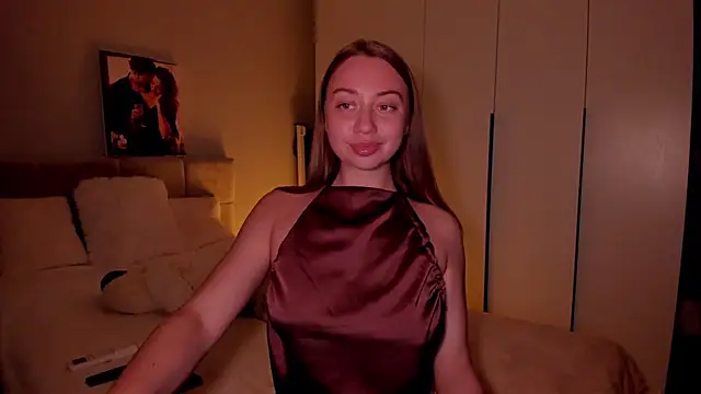Snapshot of DanielaWisse chatting on 07-12-26, 10:12 DanielaWisse online show from 07-12-26, 10:12