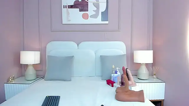 Snapshot of Sara_Vanegas chatting on 09-27-25, 11:59 Sara Vanegas online show from 09-27-25, 11:59