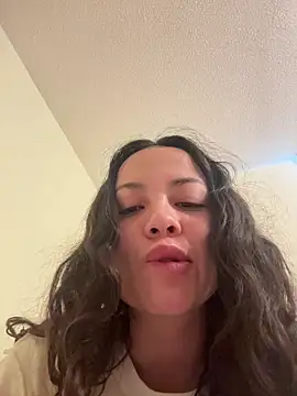 Megan Rodrigo online show from 03-28-26, 12:49