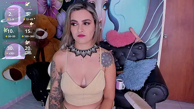 mia bigtits17 online show from 02-22-26, 07:23