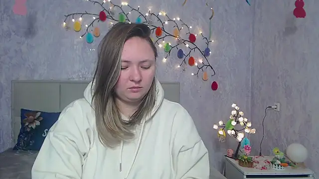 SallyVerda online show from 04-10-26, 05:34