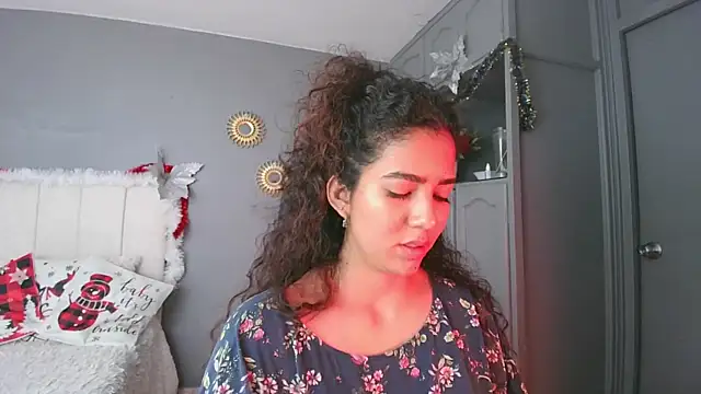 arteverena online show from 12-30-24, 08:58