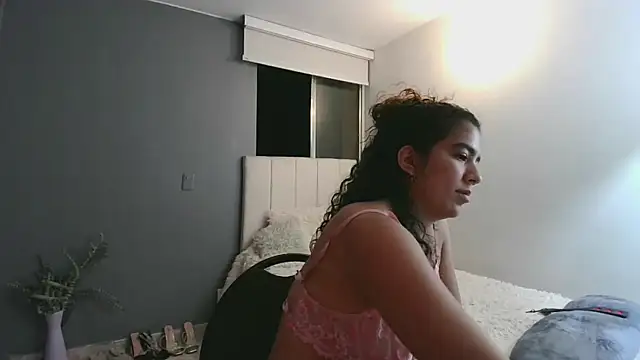 arteverena online show from 03-09-25, 01:04