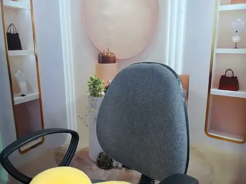 Love bug15 online show from 03-02-26, 04:36