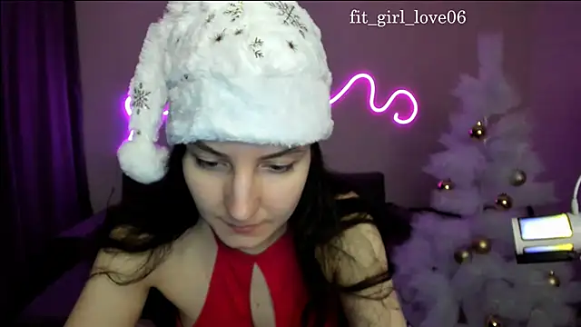 Snapshot of Bridget_fitness chatting on 12-21-24, 02:26 Bridget fitness online show from 12-21-24, 02:26
