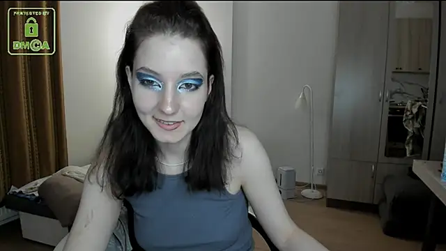 Snapshot of Bridget_fitness chatting on 02-18-25, 07:30 Bridget fitness online show from 02-18-25, 07:30