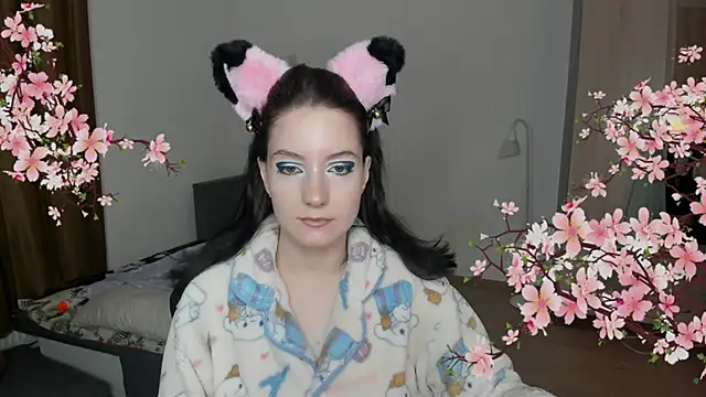 Snapshot of Bridget_fitness chatting on 03-06-25, 01:57 Bridget fitness online show from 03-06-25, 01:57