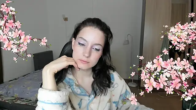 Snapshot of Bridget_fitness chatting on 03-07-25, 07:16 Bridget fitness online show from 03-07-25, 07:16