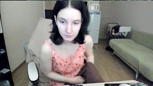 Snapshot of Bridget_fitness chatting on 10-15-25, 11:10 Bridget fitness online show from 10-15-25, 11:10
