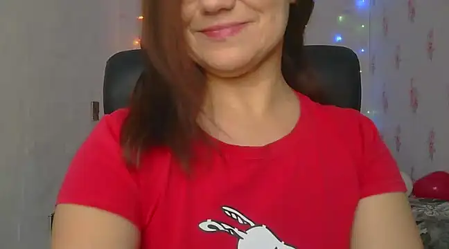 Snapshot of KittyyLaBeauty chatting on 02-12-25, 01:27 KittyyLaBeauty online show from 02-12-25, 01:27