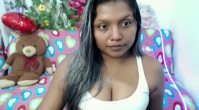 Snapshot of sexysusan4you chatting on 12-19-24, 05:18 sexysusan4you online show from 12-19-24, 05:18