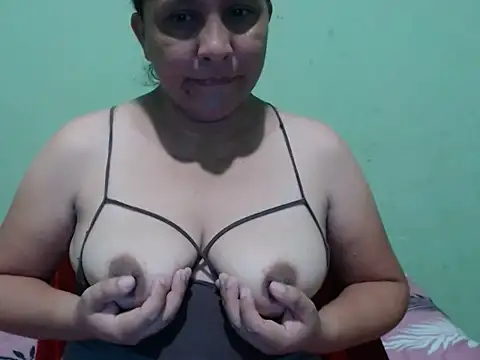 sonia  milk online show from 04-26-26, 09:12