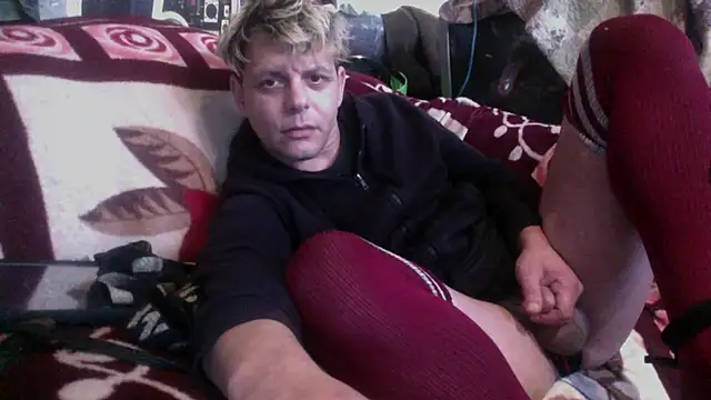 Snapshot of Phelyxx_elgato chatting on 01-02-25, 11:16 Phelyxx elgato online show from 01-02-25, 11:16