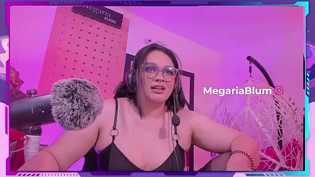 MegariaB online show from 07-16-26, 03:34