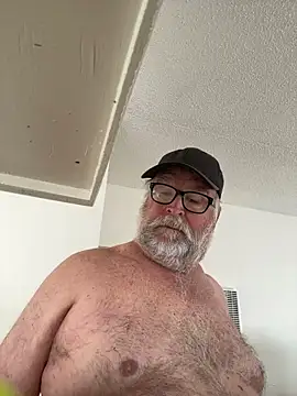 Drummajor online show from 12-31-24, 06:24