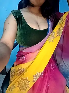 Snapshot of Dayna-36 chatting on 02-22-25, 05:24 Dayna-36 online show from 02-22-25, 05:24