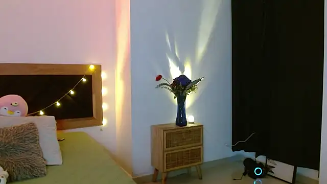 Susi bell online show from 12-19-25, 08:27