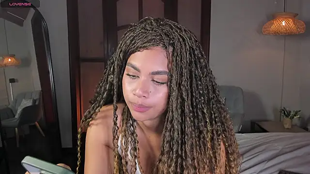 nayah   online show from 03-14-26, 08:36