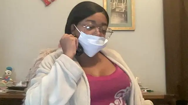 MommyConfident online show from 11-06-25, 03:13