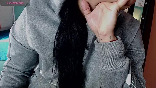 Alison Simmons online show from 01-05-25, 02:30