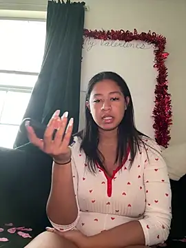 VanessaBling online show from 02-10-26, 04:11