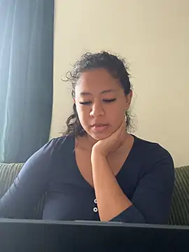 VanessaBling online show from 02-19-26, 04:58