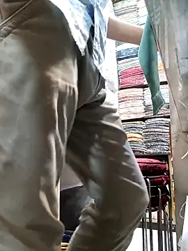 Snapshot of farabi9999 chatting on 10-28-25, 09:24 farabi9999 online show from 10-28-25, 09:24