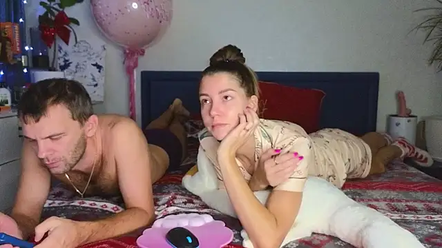 FoxLoveBasik online show from 12-11-24, 02:30