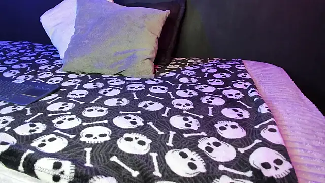 Snapshot of gasaiusagi_golden chatting on 09-11-25, 07:36 gasaiusagi golden online show from 09-11-25, 07:36