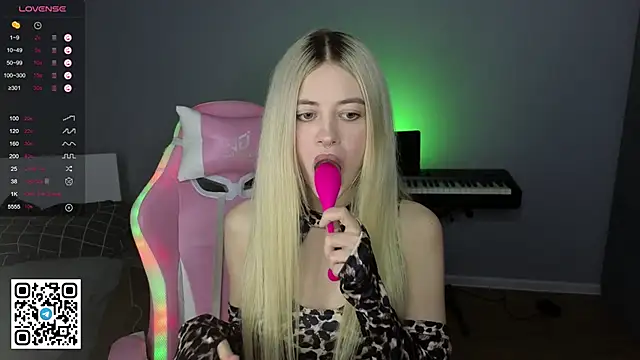 mybunnywendy online show from 02-08-25, 03:21