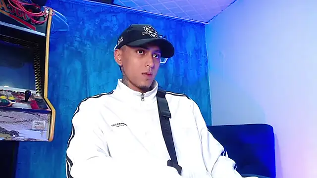 Liam lee online show from 02-04-25, 12:55