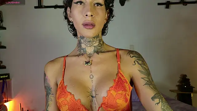Juana 777 online show from 08-01-26, 03:17