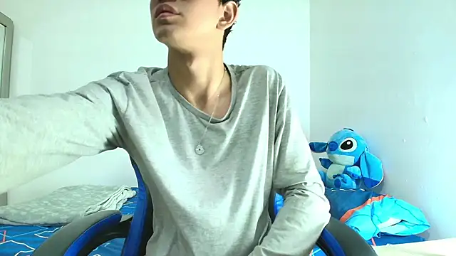 TylerWhite  online show from 03-19-25, 02:59