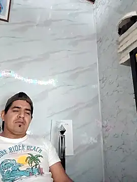 latino17 online show from 05-16-26, 07:05