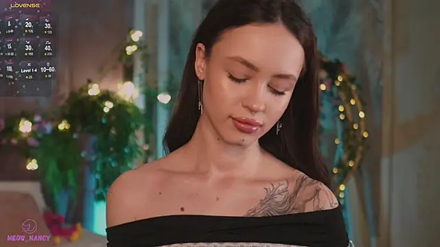 Meow Nancy online show from 01-18-25, 05:10