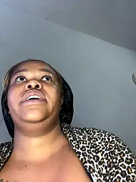 Mandy-101 online show from 10-31-25, 03:40