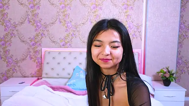 Shy Kira online show from 01-22-25, 07:13