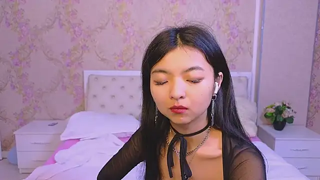 Shy Kira online show from 02-03-25, 03:38